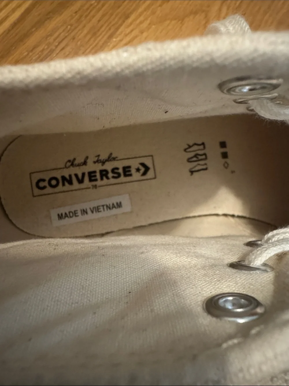 Converse “70” Chuck Taylor All Stars High Top Sneakers in Off-White - Picture 3 of 8